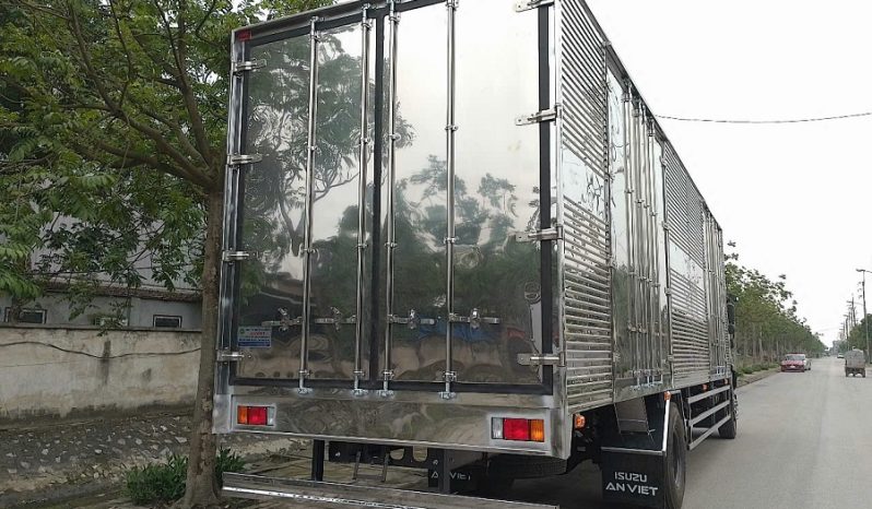 XE TẢI ISUZU 8 TẤN DÀI 10 MÉT full